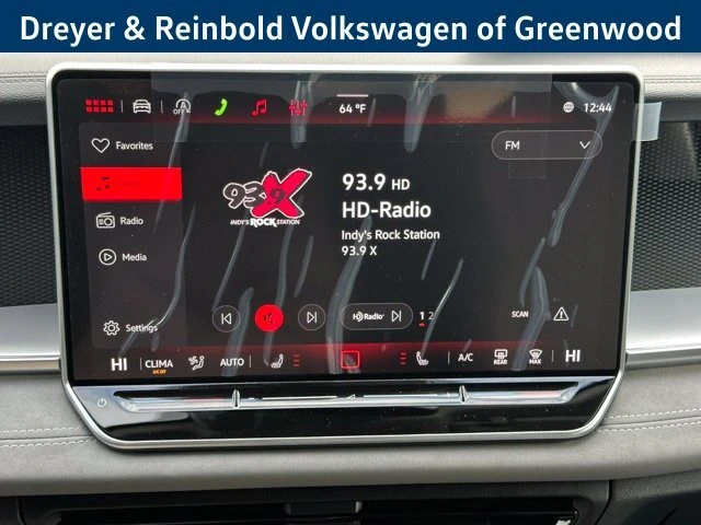 2026 Volkswagen Tiguan SE - Photo 17