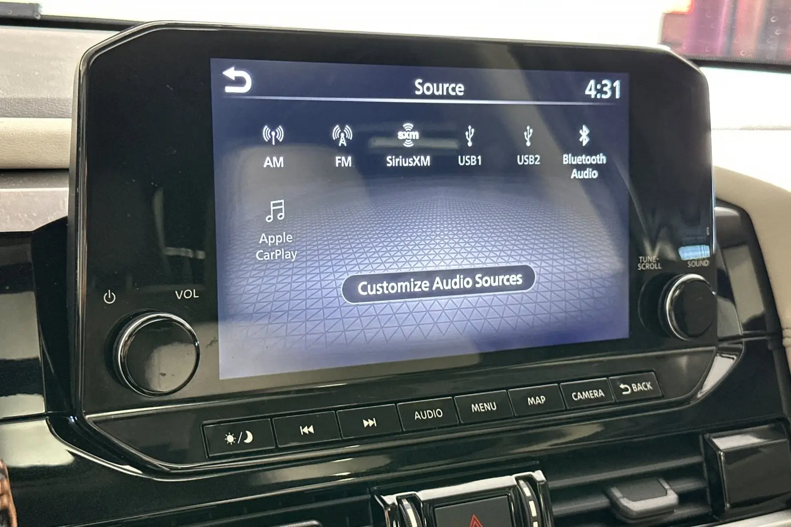 2022 Nissan Pathfinder Platinum photo 15