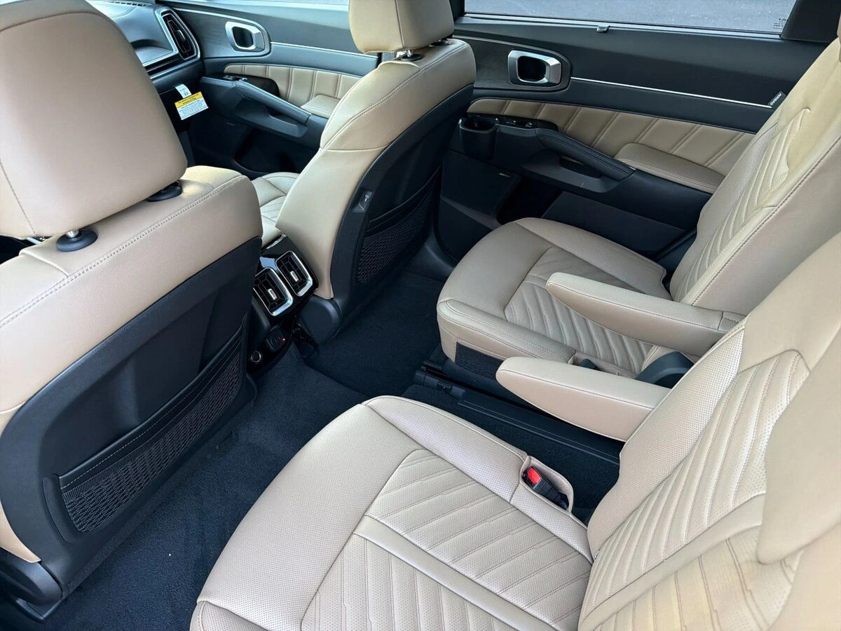 2026 Kia Sorento X-Line SX Prestige - Photo 12