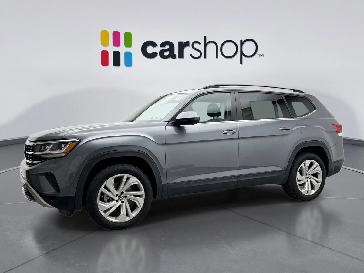 2022 Volkswagen Atlas 3.6L SE w/Tech 4MOTION's photo