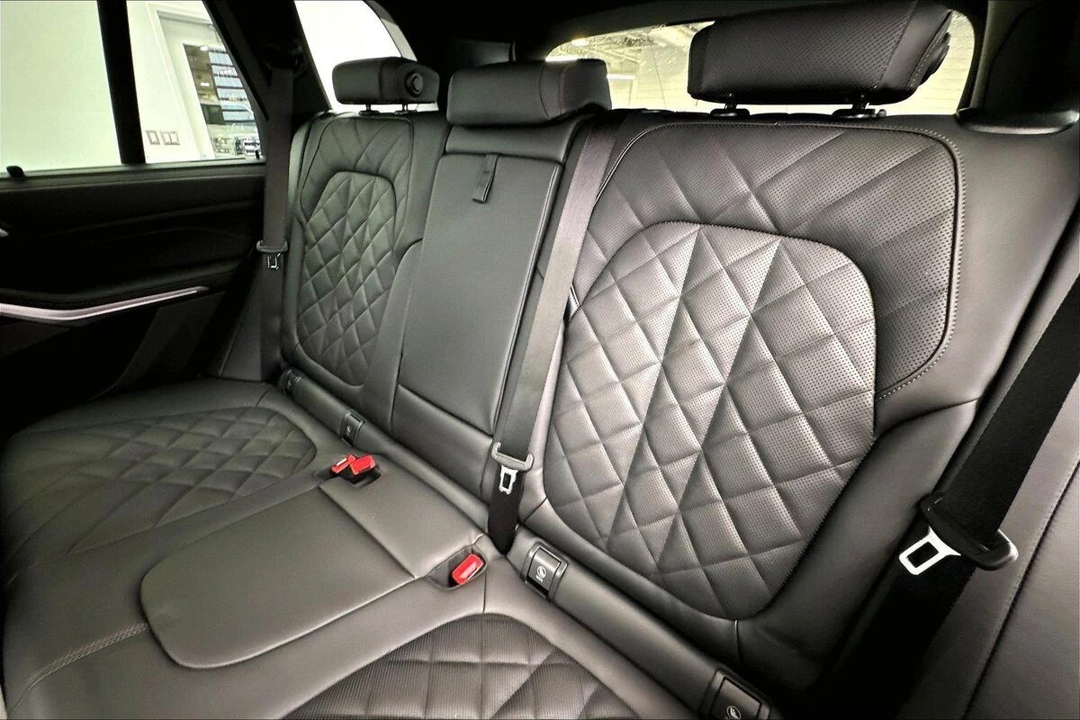 2026 BMW X5 40i - Photo 11