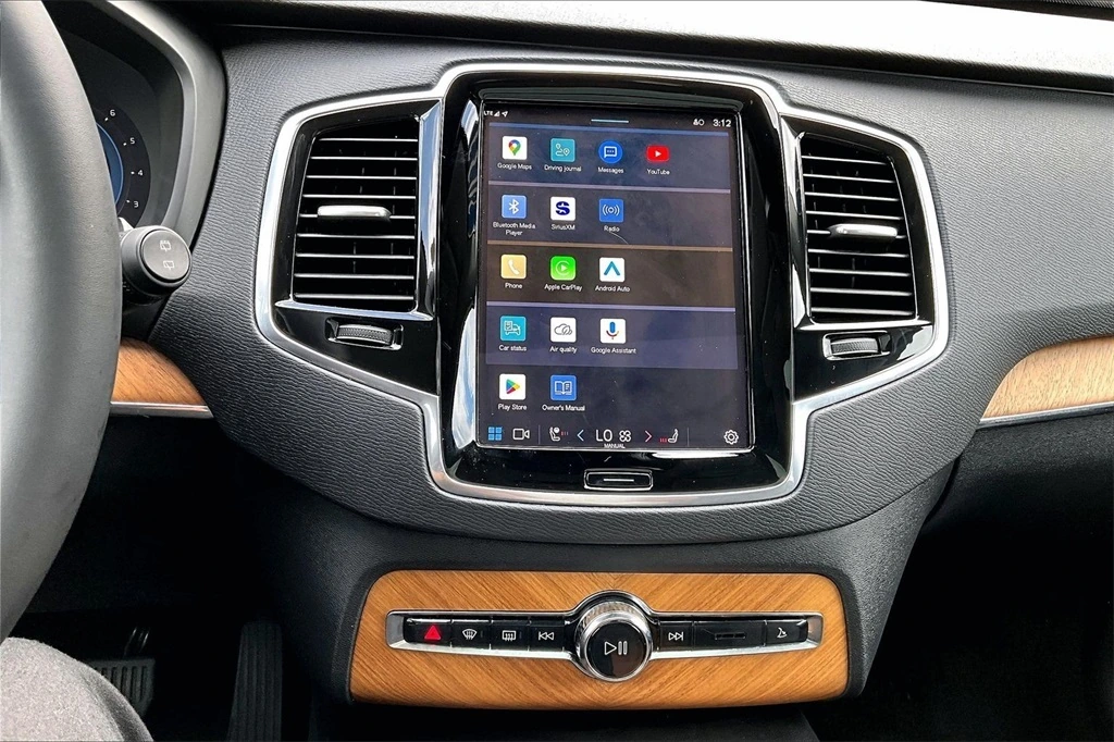 2023 Volvo - image 14