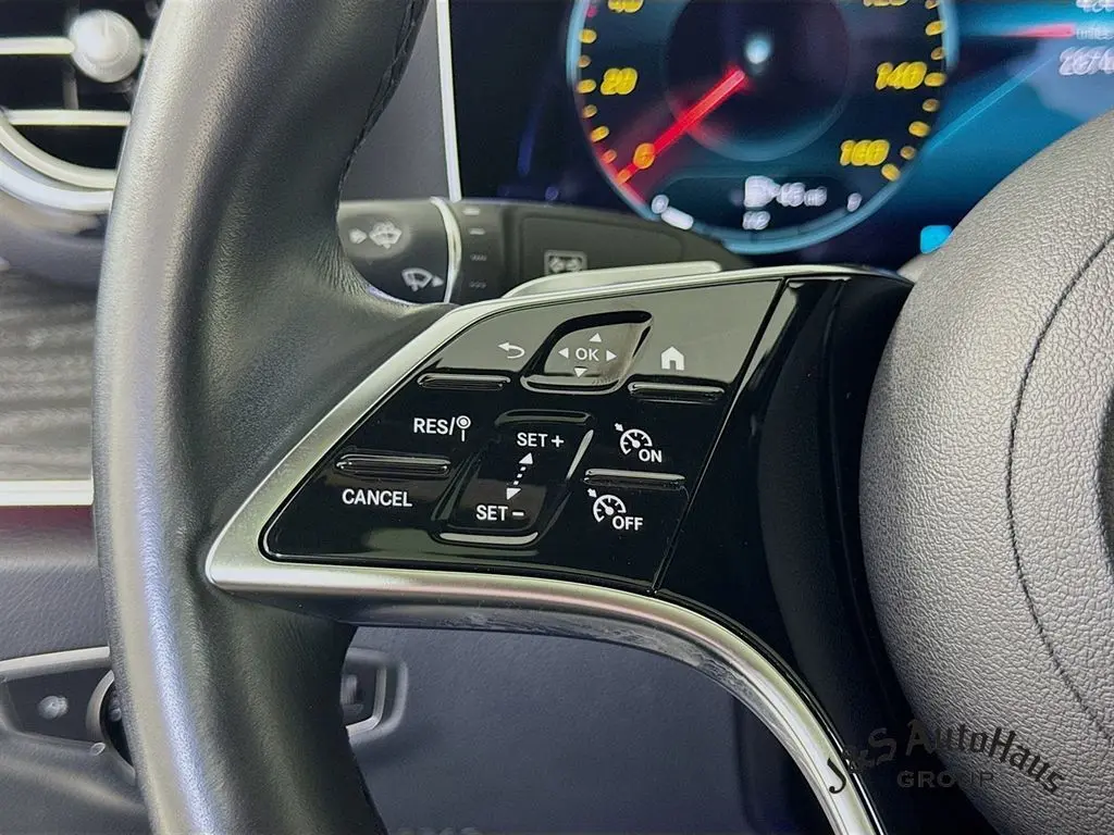 2022 Mercedes Benz E 350 photo 12