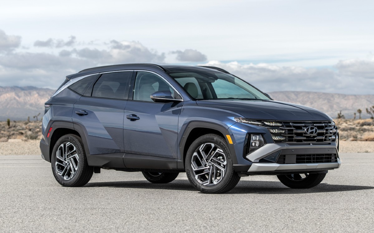 2025 Hyundai Tucson Exterior Passenger Side Front Profile