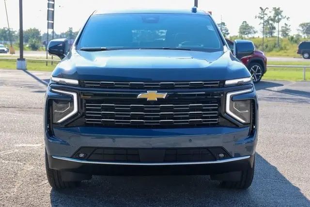 2026 Chevrolet Suburban High Country photo 2