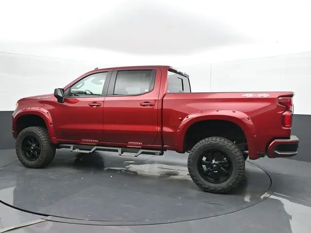 2025 Chevrolet Silverado 1500 RST photo 3