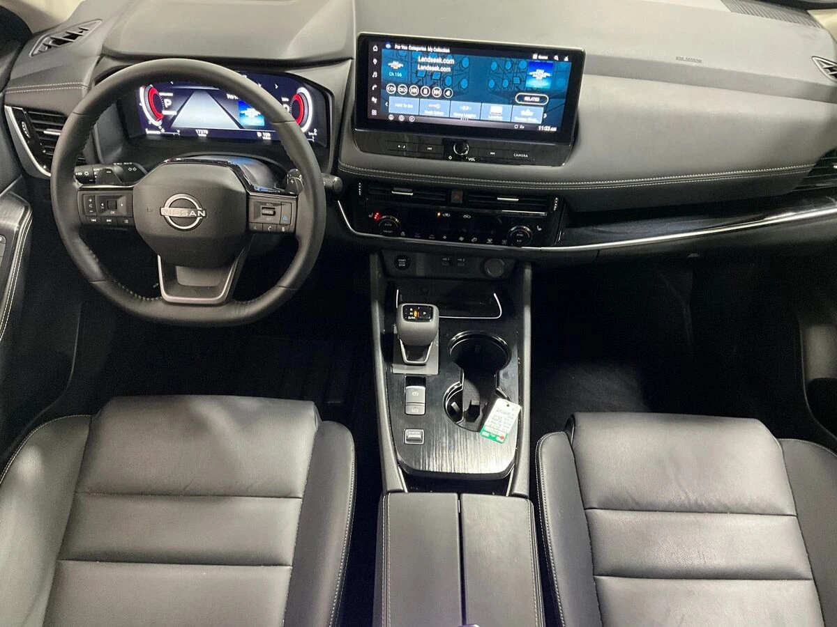 2025 Nissan Rogue SL - Photo 15