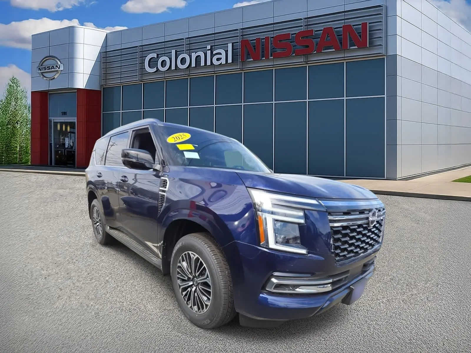 2025 Nissan Armada SL photo 3