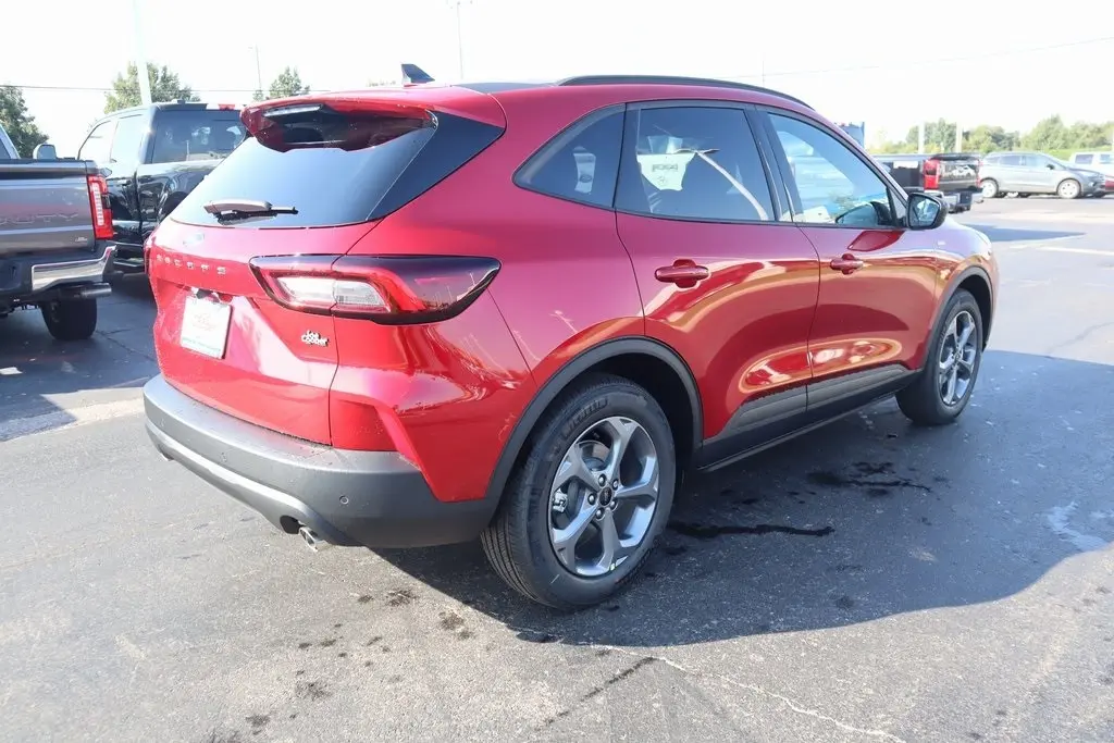 2026 Ford Escape ST-Line photo 20
