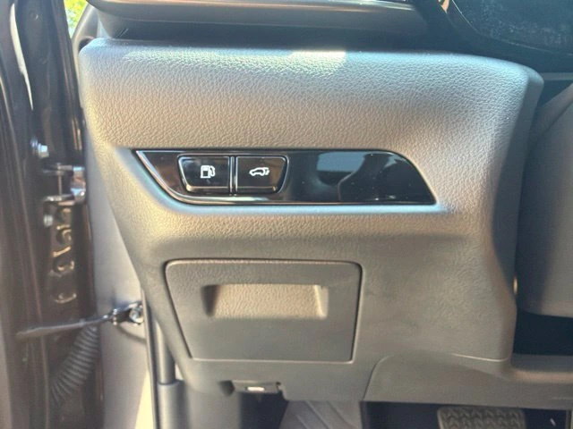 2025 Lexus NX 350 - Photo 27