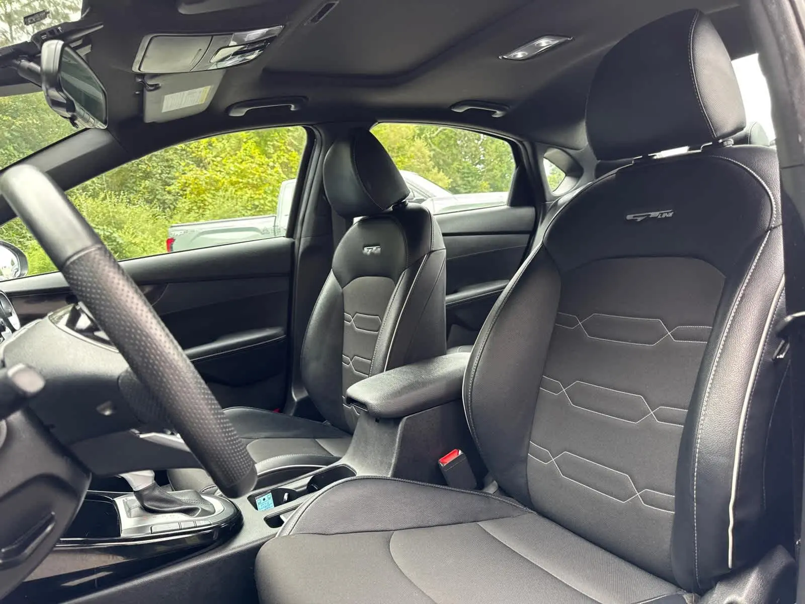 2023 Kia Forte GT-Line photo 12