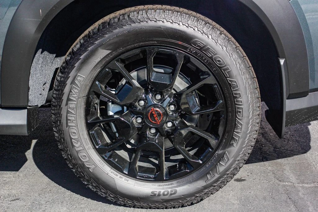 2026 Nissan Armada PRO-4X - Photo 12