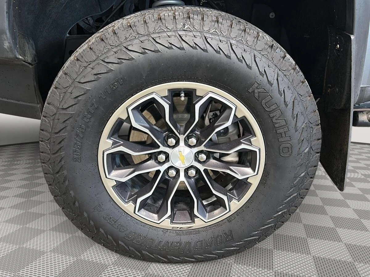 2021 Chevrolet Colorado ZR2 - Photo 18