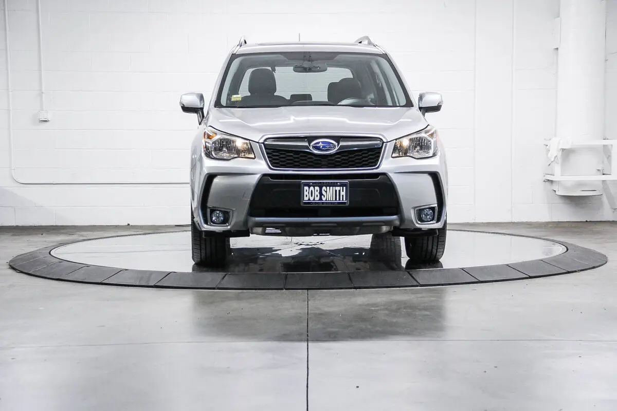 2014 Subaru Forester 2.0XT Touring photo 2