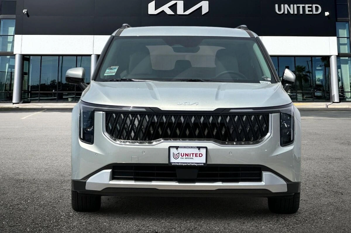 2026 Kia Carnival EX - Photo 9