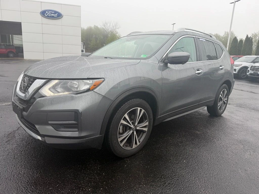 2020 Nissan Rogue
