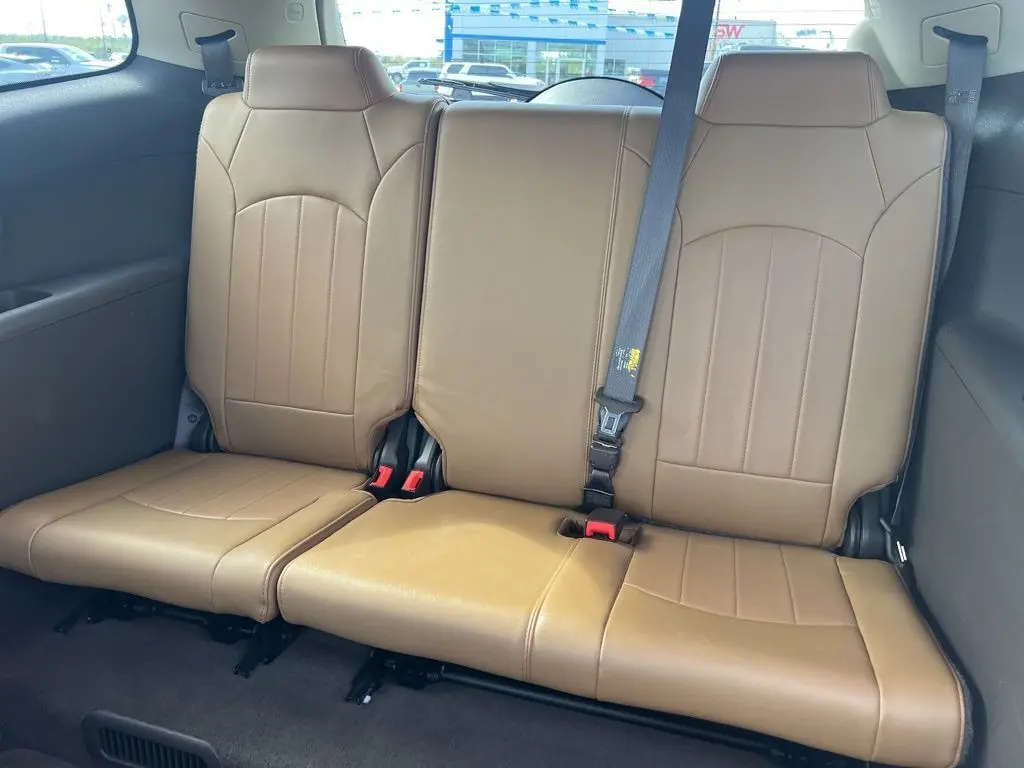 2016 Buick Enclave Leather photo 9