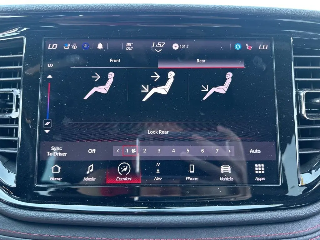 2022 Dodge Durango R/T photo 28