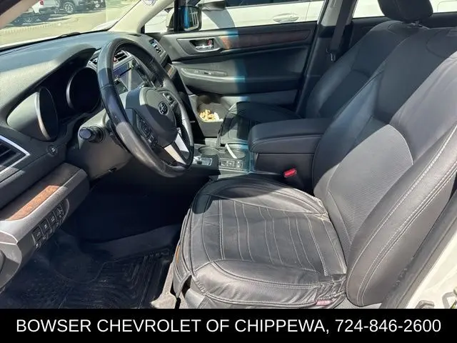 2017 Subaru Outback 2.5i Limited photo 6