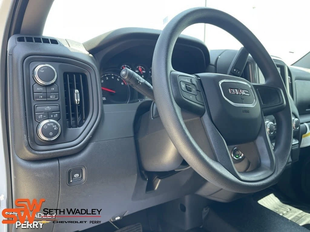 2025 GMC Sierra 1500 Pro - Photo 15
