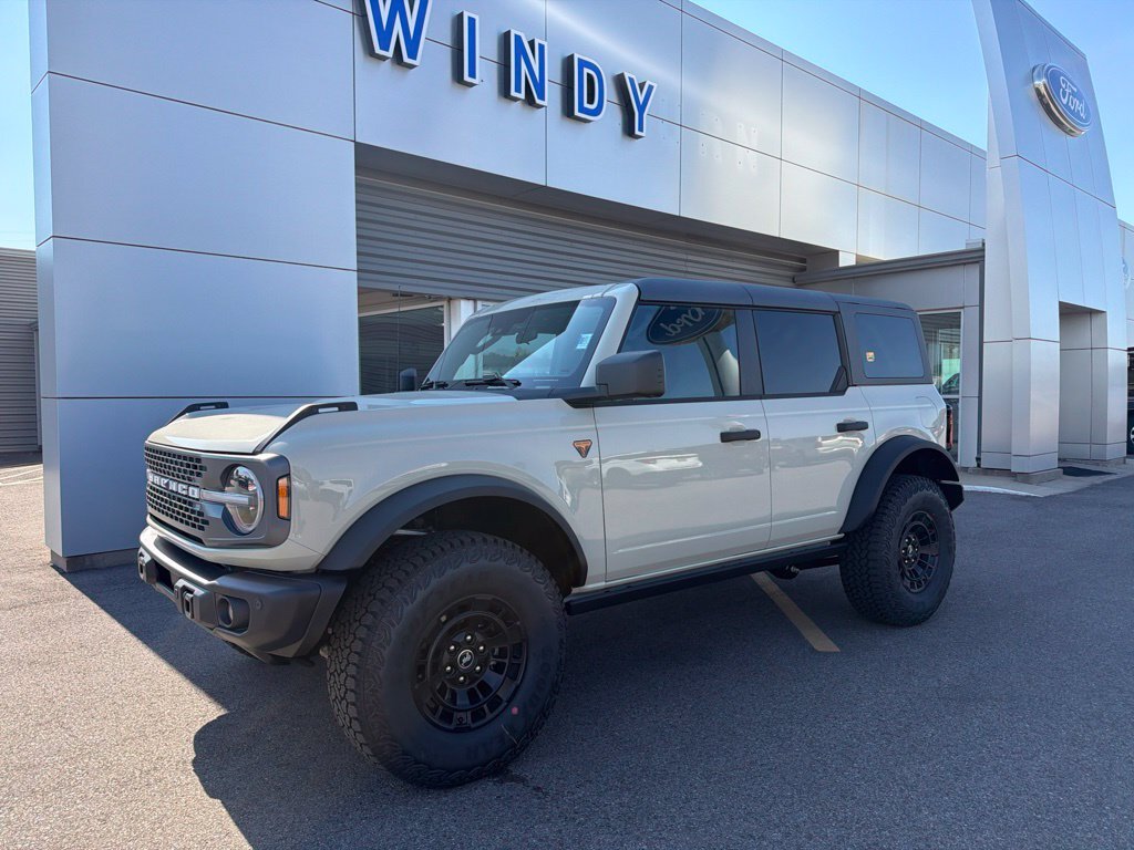 2026 Ford Bronco Badlands