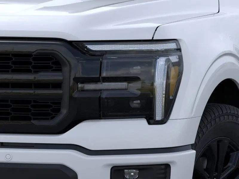 2025 Ford F-150 Lariat photo 18