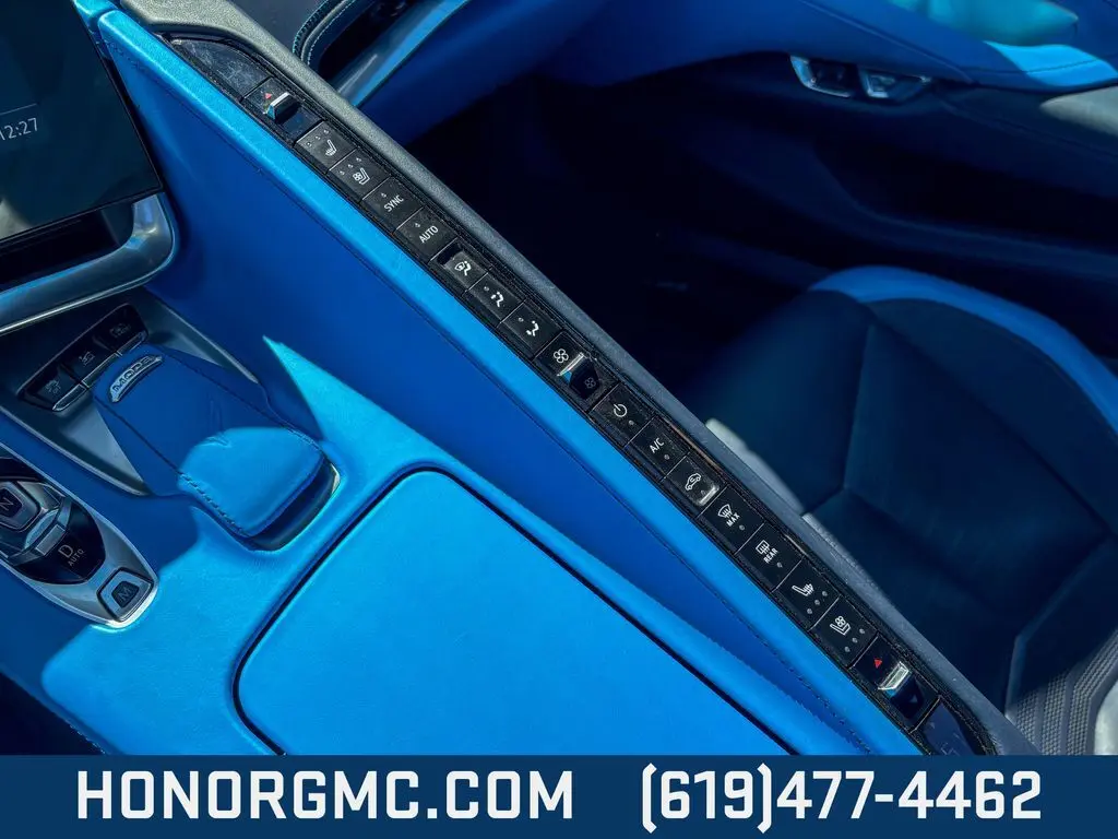 2021 Chevrolet Corvette 3LT photo 23