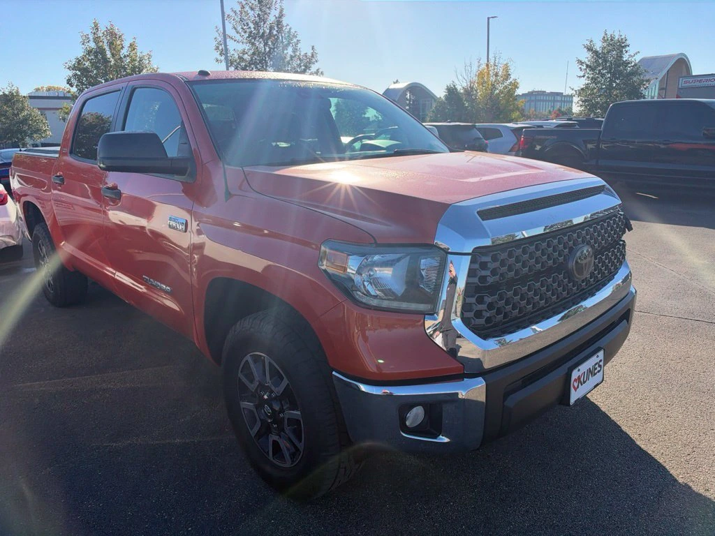 Used 2018 Toyota Tundra SR5 with VIN 5TFDW5F18JX732012 for sale in Apple Valley, Minnesota