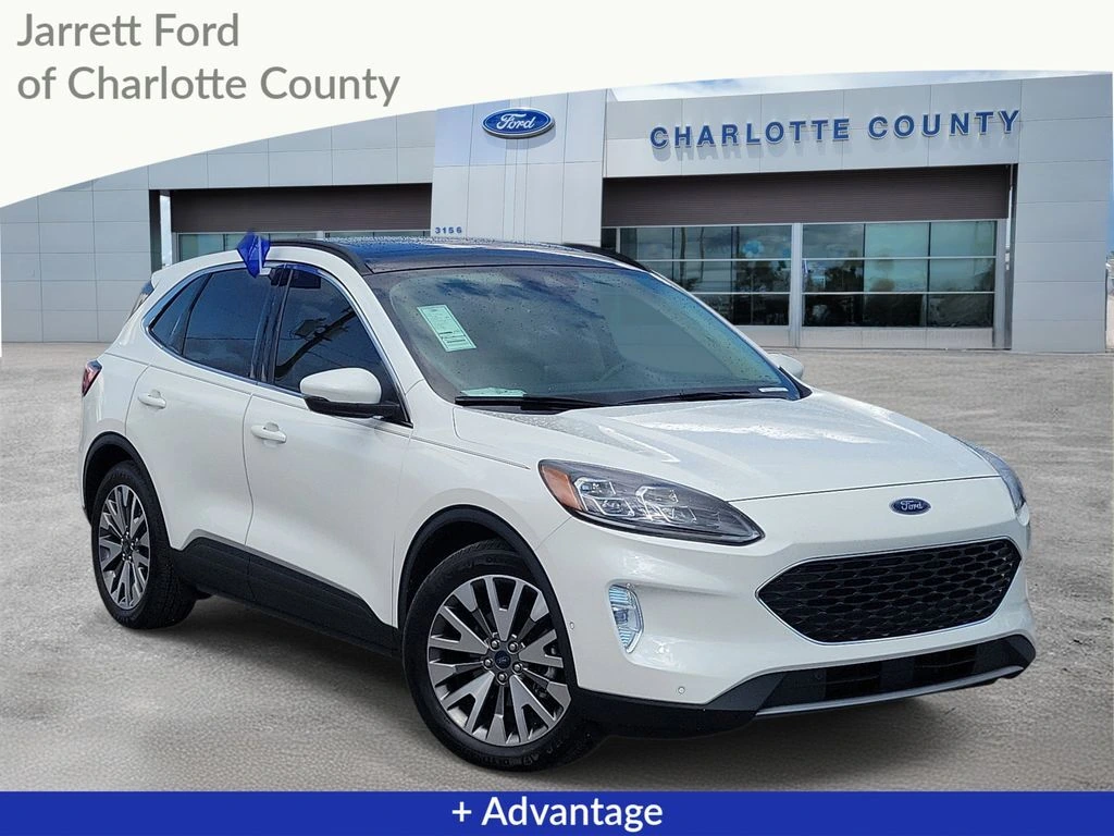2020 Ford Escape Titanium FWD Hybird's photo