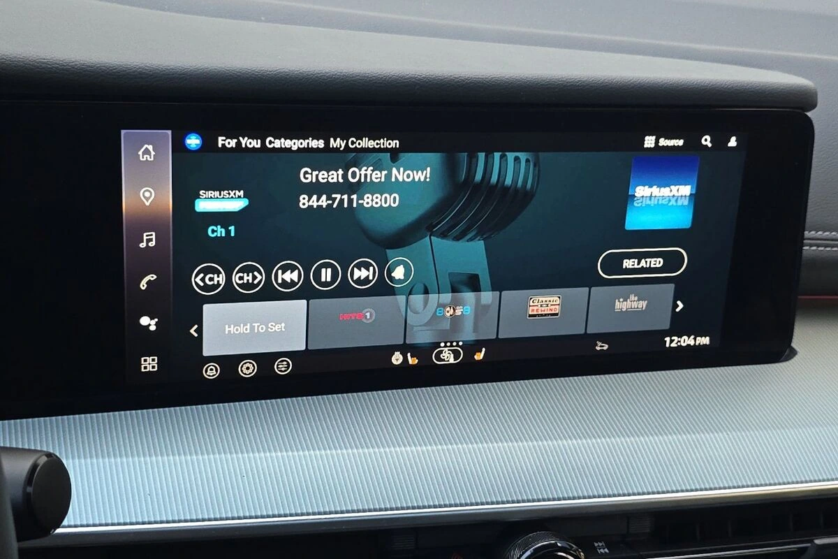 2025 Nissan Murano SL - Photo 18