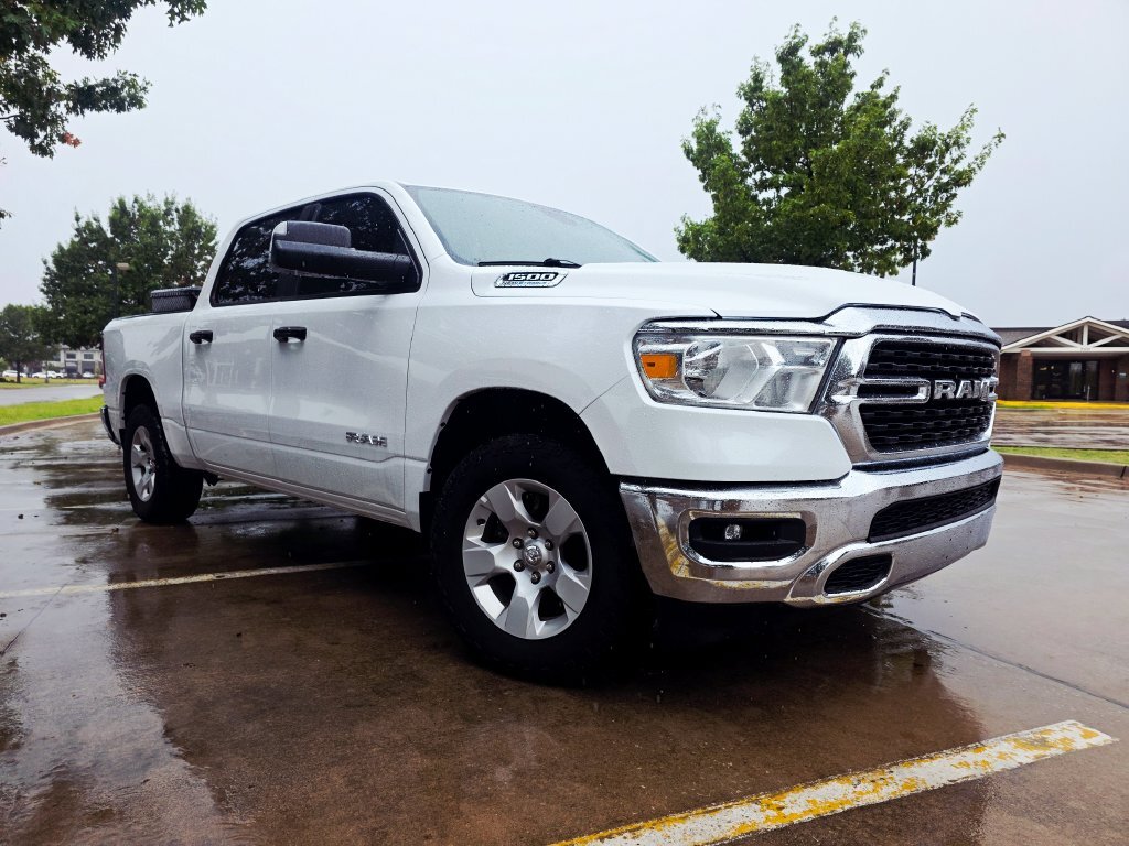 2024 Ram 1500 Big Horn/Lone Star