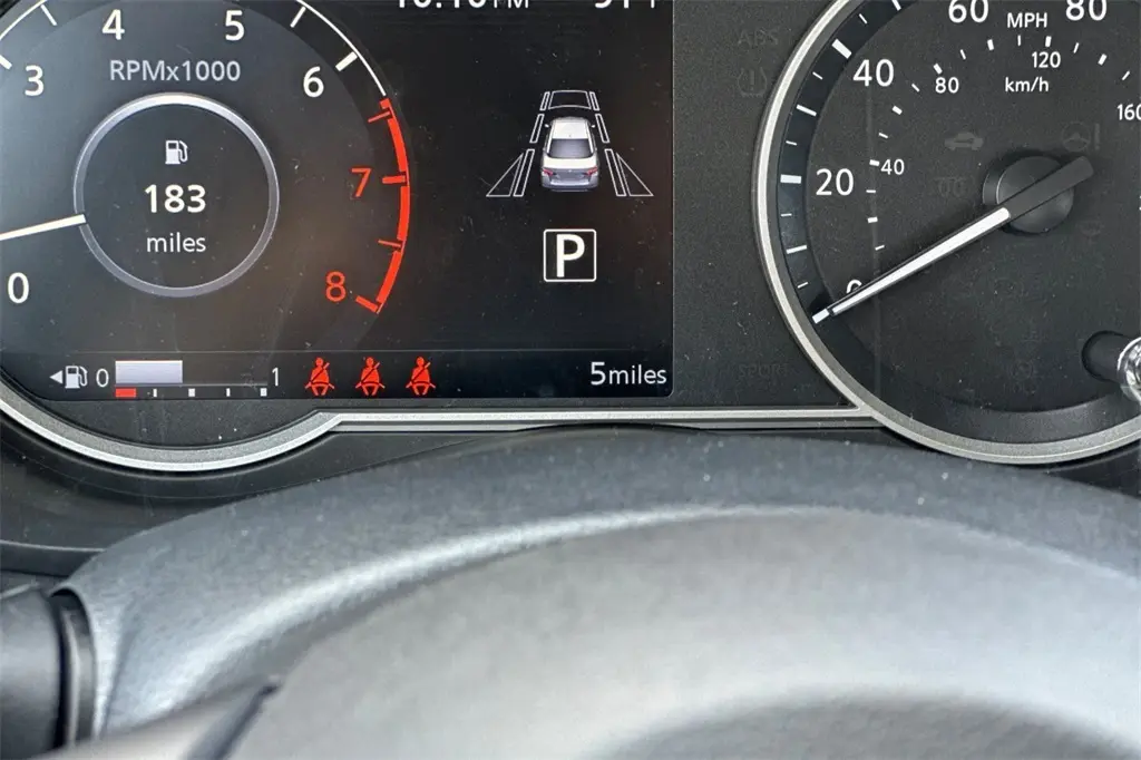 2025 Nissan Versa 1.6 SV photo 20
