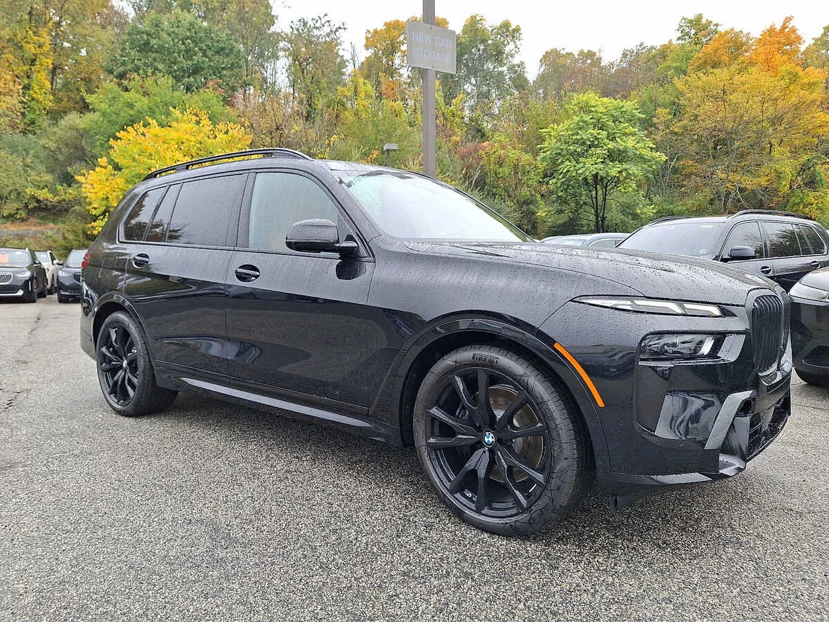 2027 BMW X7