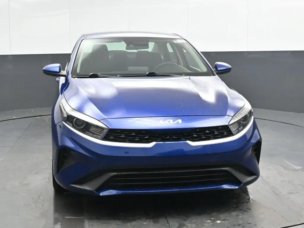 2024 Kia Forte LXS photo 4