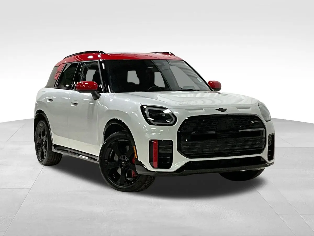 2026 MINI Countryman John Cooper Works's photo