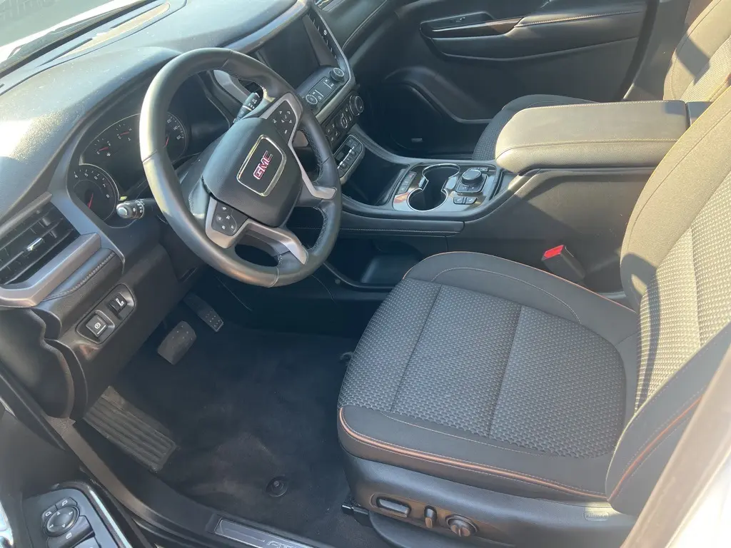 2023 Gmc Acadia AT4 photo 3