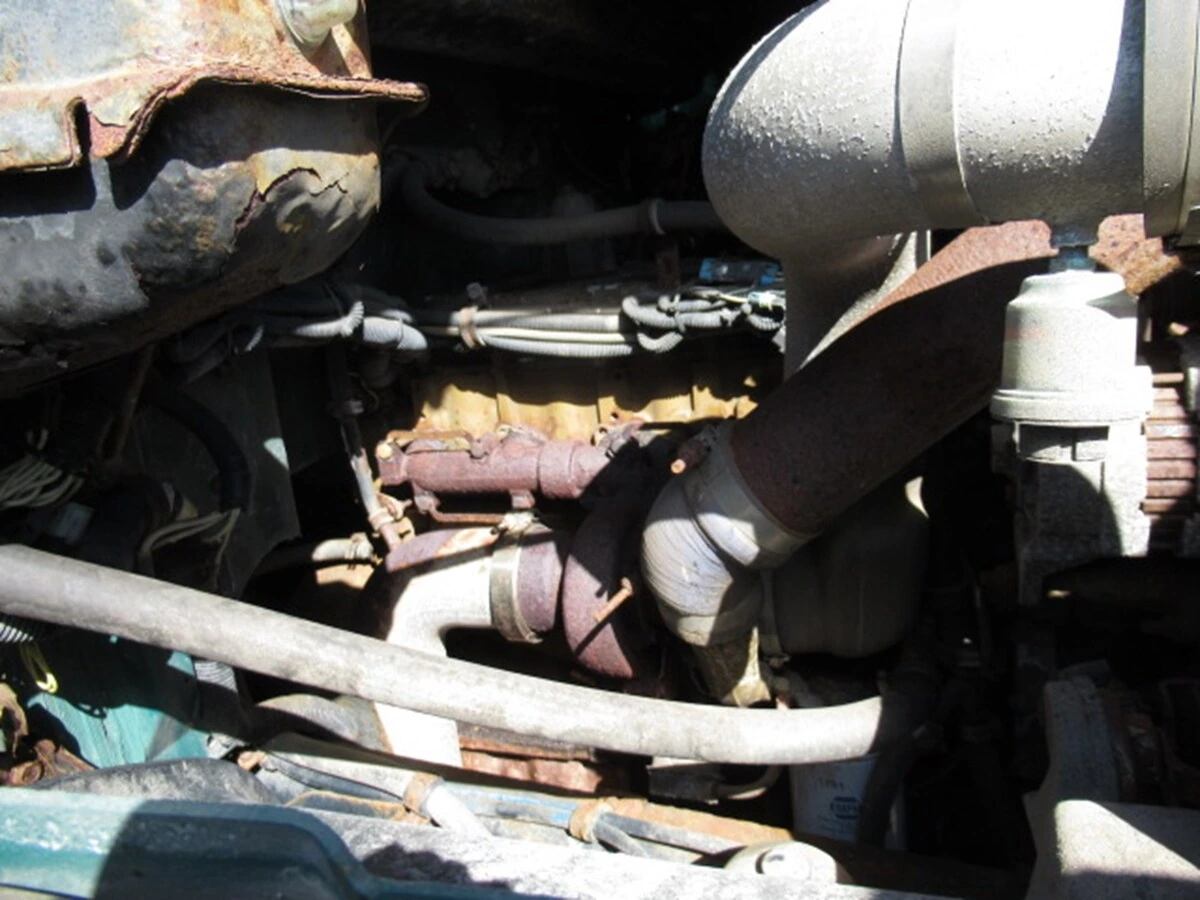 2000 Freightliner in Barrington, NH — photo 3