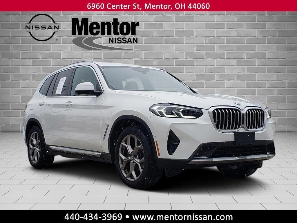 2023 BMW X3 30i's photo