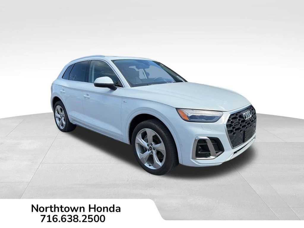 2022 Audi Q5 45 Prestige's photo