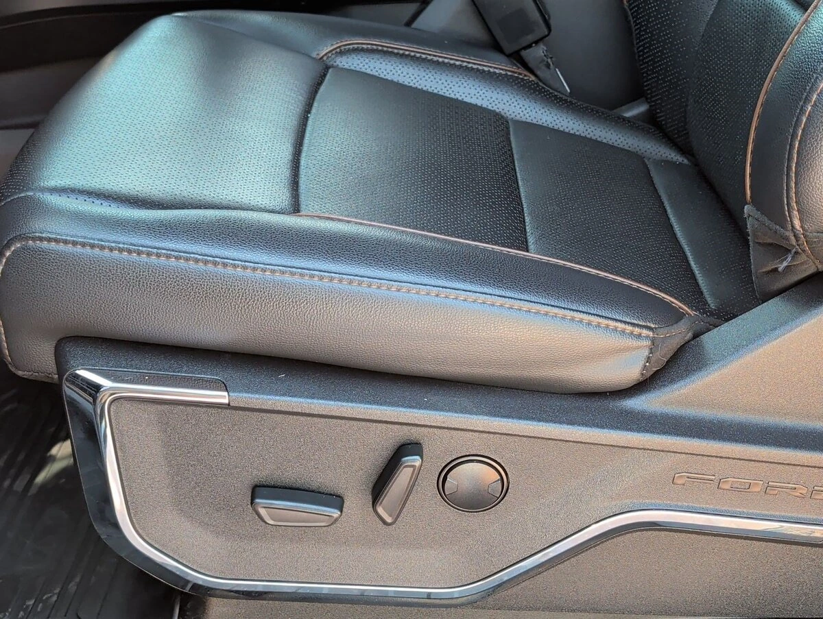 2024 Ford F-150 Lariat - Photo 10