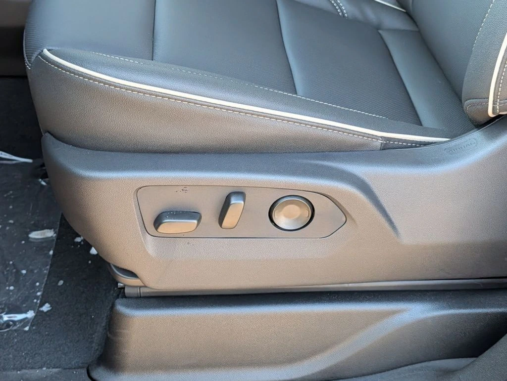 2026 GMC Yukon XL Elevation - Photo 32