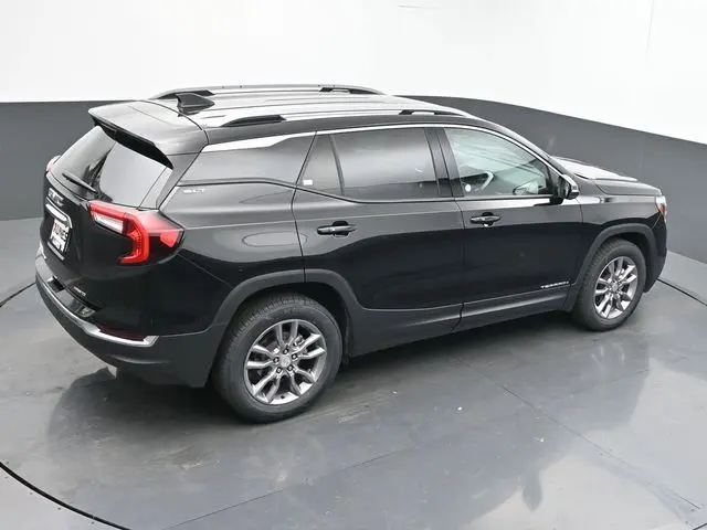 2024 Gmc Terrain SLT photo 32
