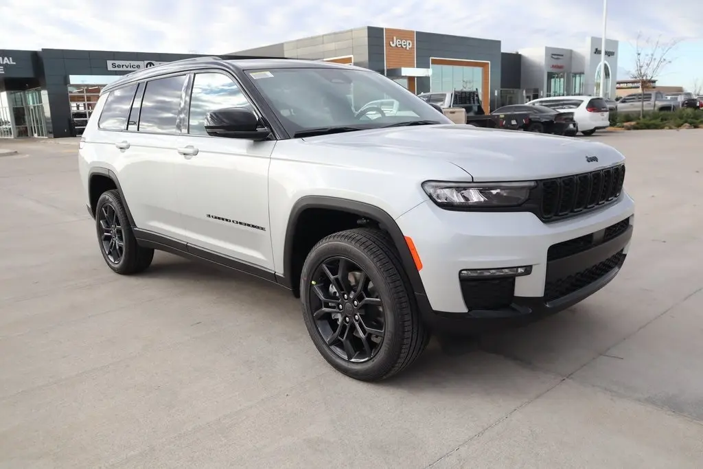 2025 Jeep Grand Cherokee L Limited's photo