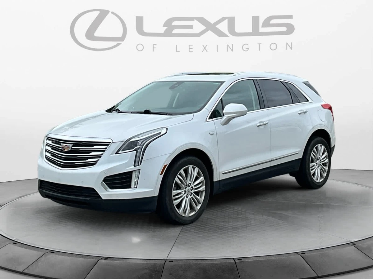 2017 Cadillac XT5 FWD Premium Luxury's photo