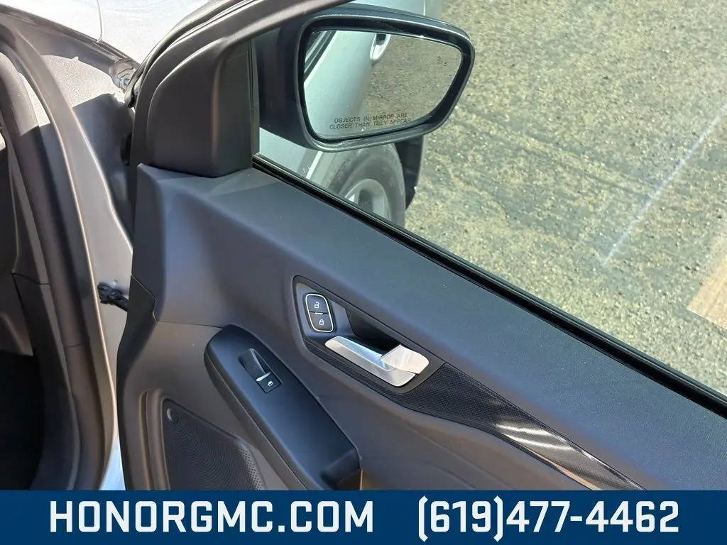 2024 Ford Escape ST-Line photo 23