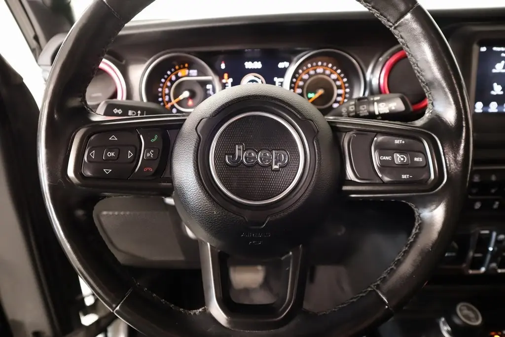 2020 Jeep Wrangler Unlimited Sport Altitude photo 3
