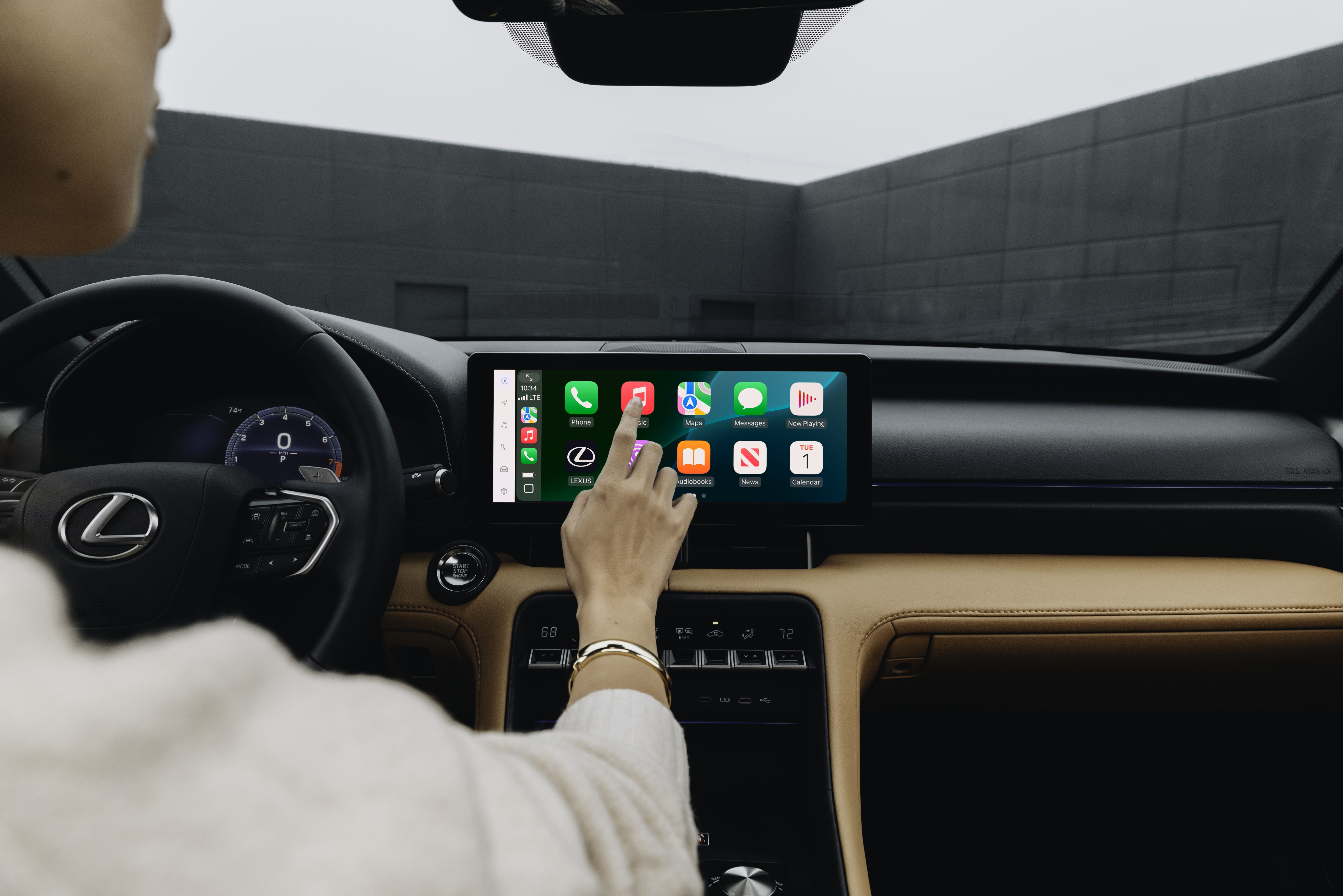 Lexus infotainment and navigation display