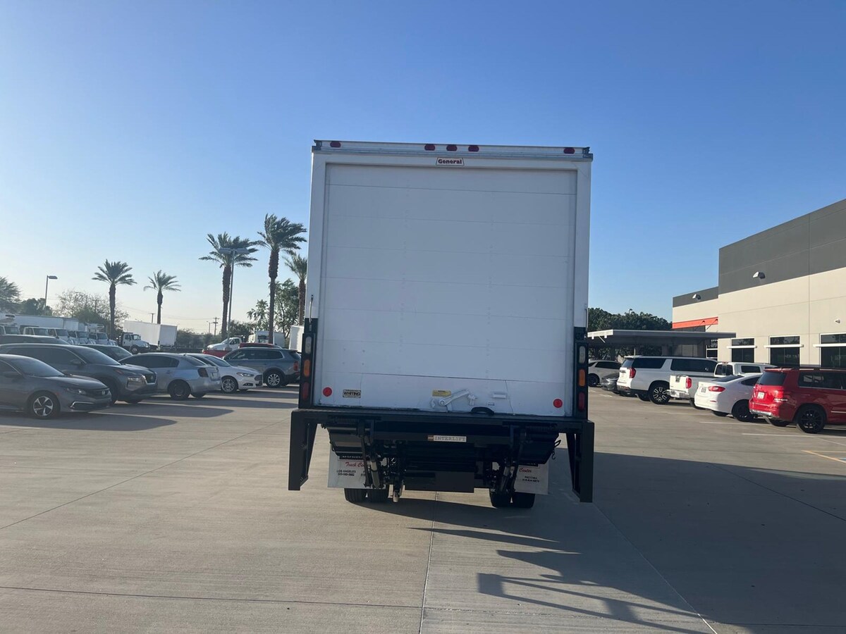 2010 Isuzu NRR in Phoenix, AZ — photo 4