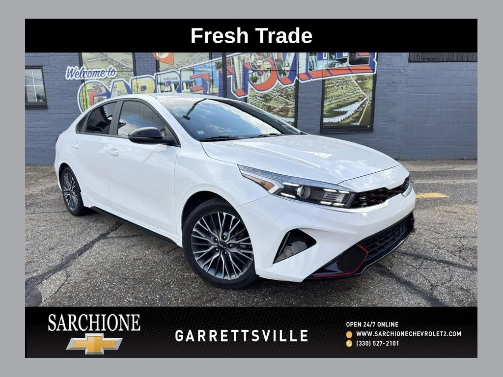 2023 Kia Forte GT-Line AT's photo