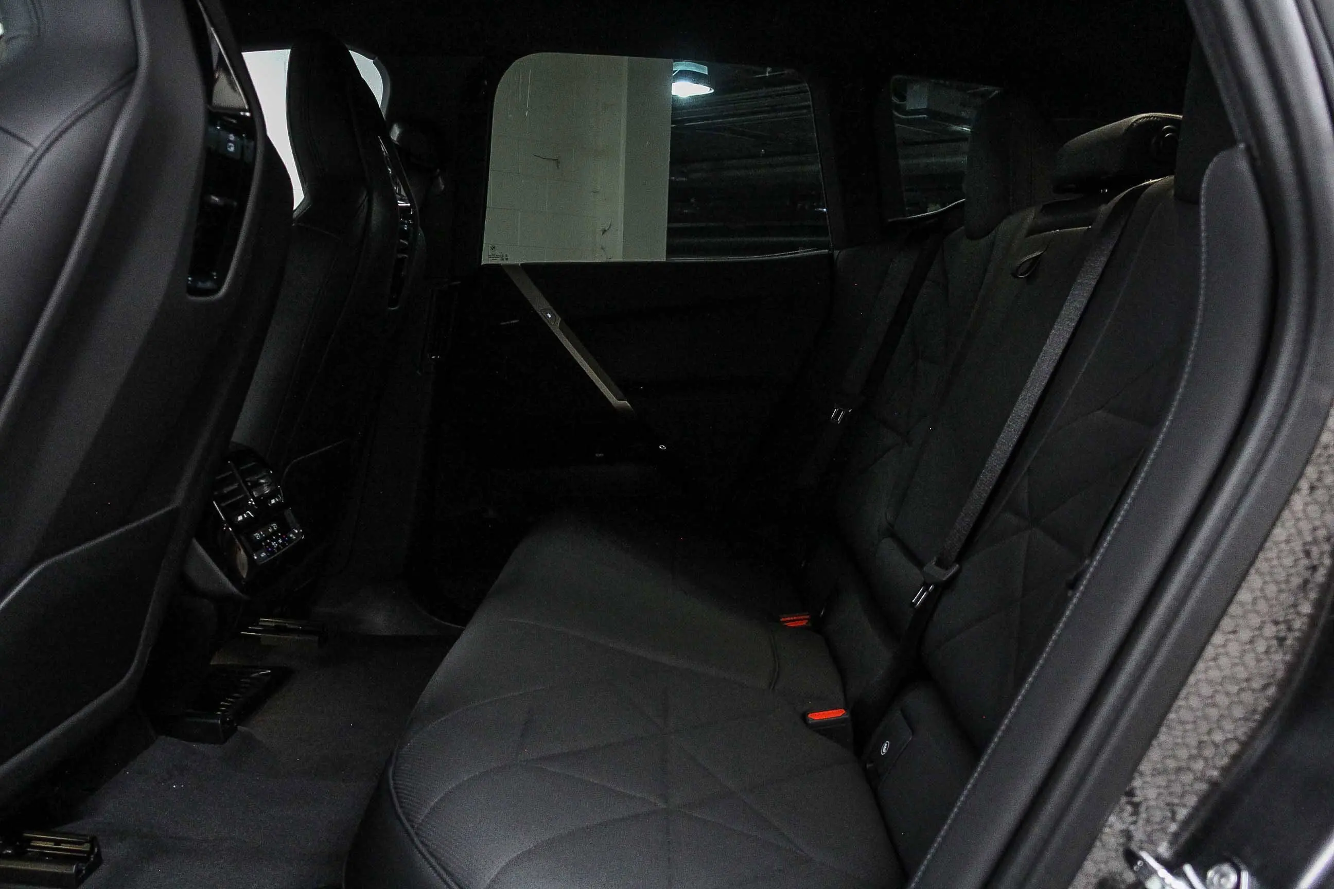 2026 Bmw iX photo 11